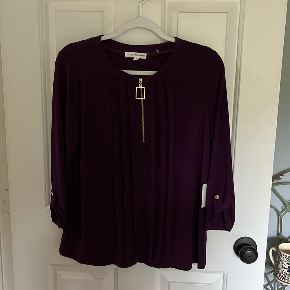 Perception Concept woman dressy shirt